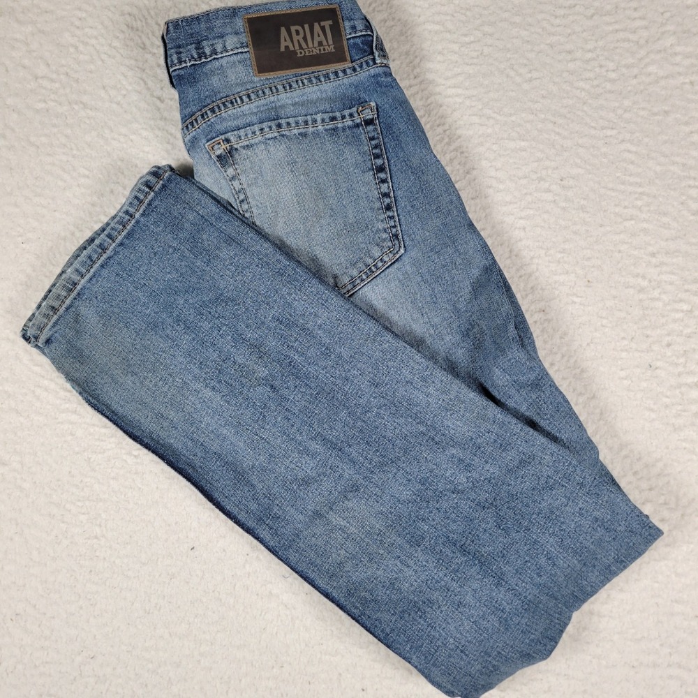 Ariat Denim Jeans Mens 28x34 Blue Light Wash Straight Leg Distressed Workwear